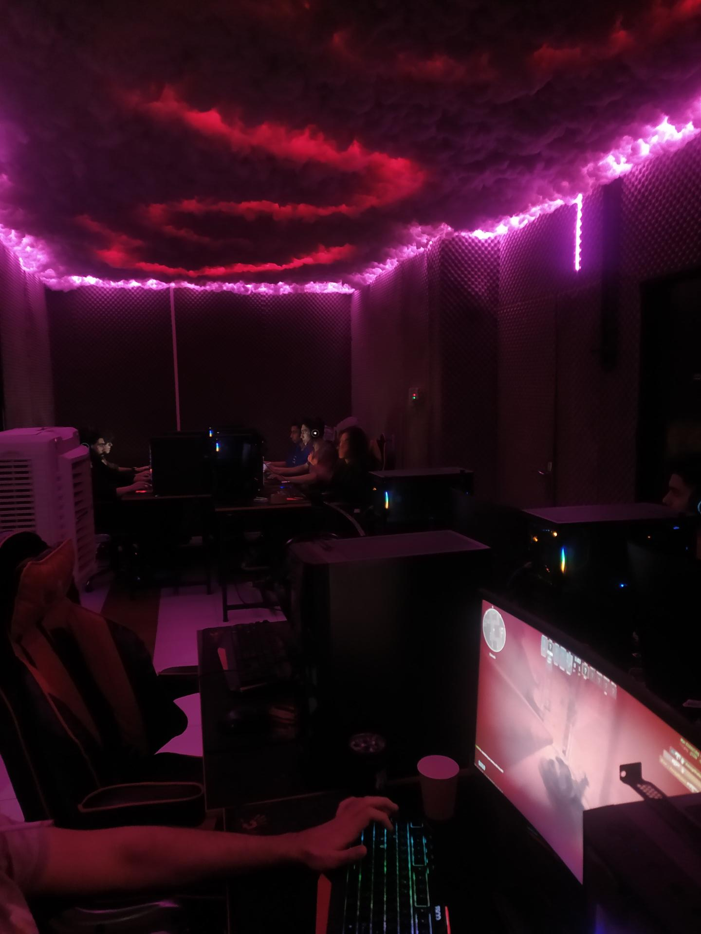 عکس گیم سنتر Rage