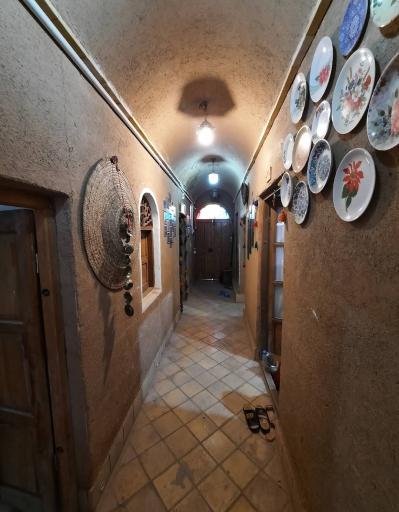 عکس اقامتگاه بوم‌گردی لب خندق