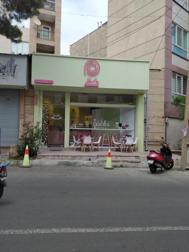 عکس کافه تریا پاستل