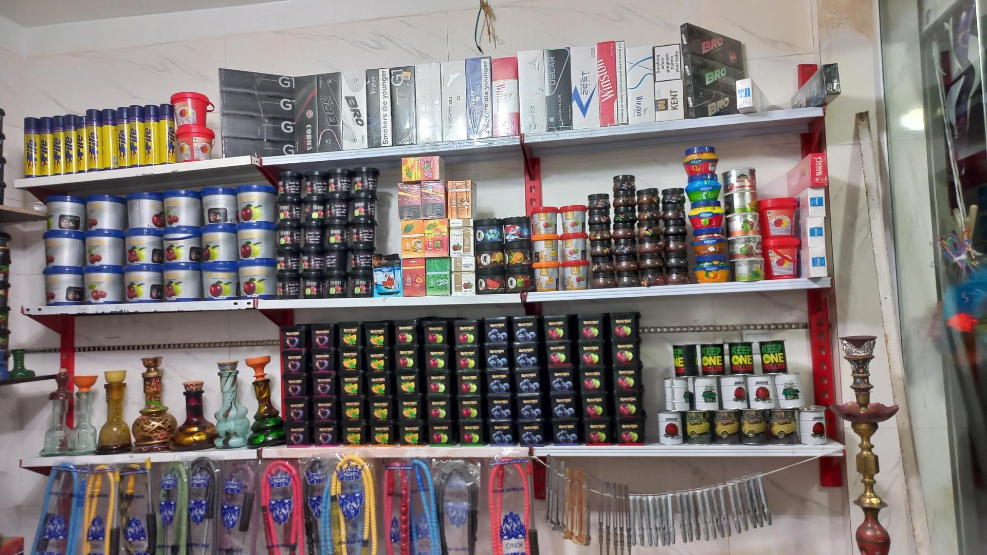 عکس دخانیات سناتور