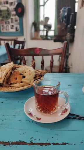 عکس ساختمان جهان (کافه تلفنخانه)