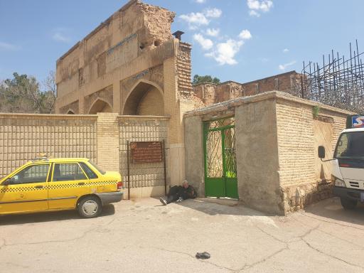 عکس مقبره آبش خاتون