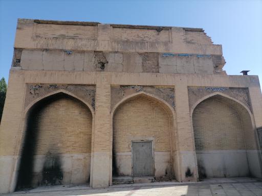 عکس مقبره آبش خاتون