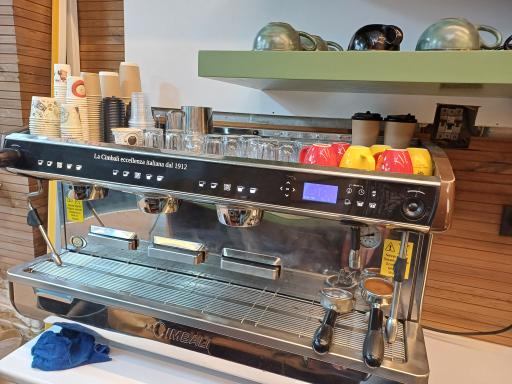 عکس کافه تایم