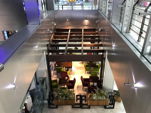 مرکز خرید پلاتین