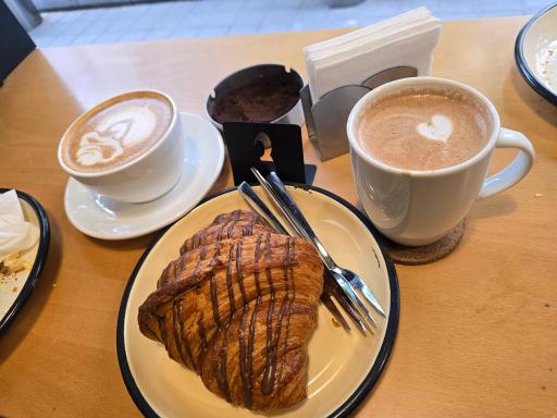 عکس کافه دوبار