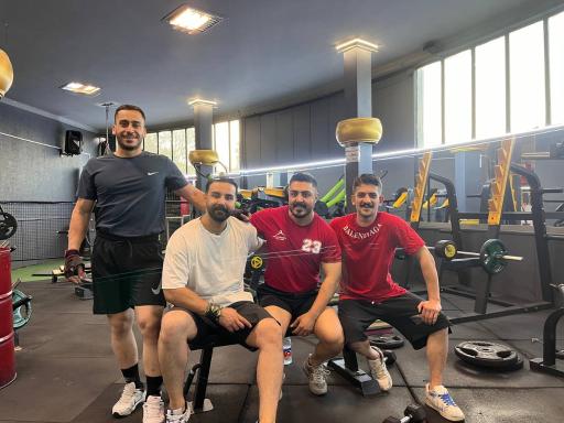 عکس باشگاه بدنسازی ماکان