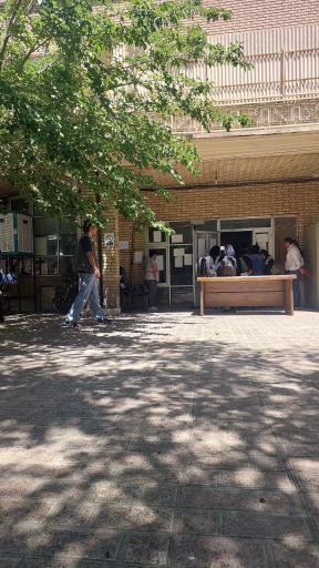عکس مجتمع قضایی شماره ۱ دادگاه صلح تهران ساختمان دیالمه
