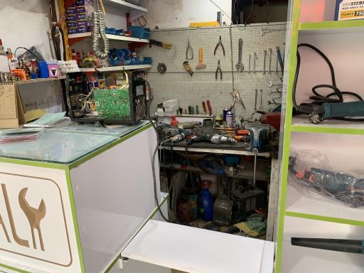 عکس تعمیرات ابزار صنعتی جلالی