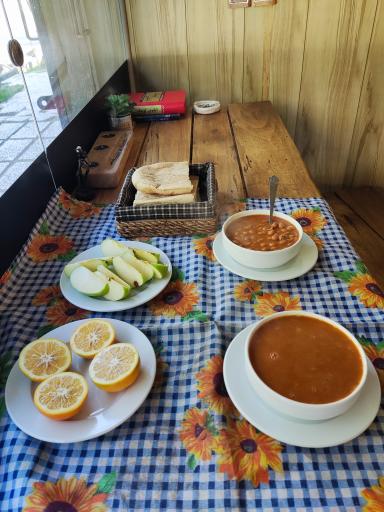 عکس کافه بِی‌باکس