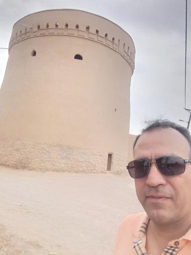 عکس برج خواجه نعمت