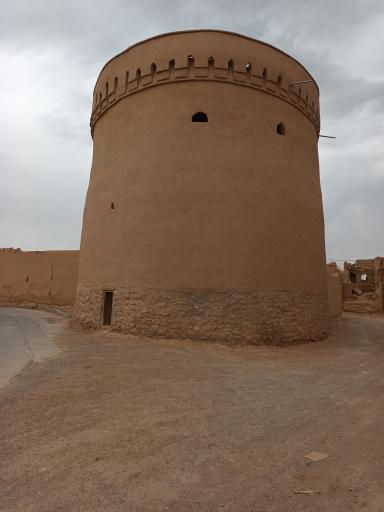 عکس برج خواجه نعمت