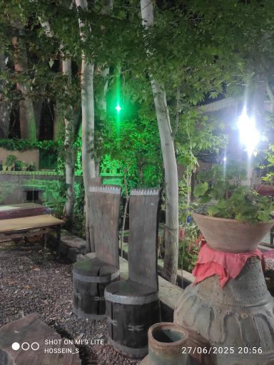 عکس باغ رستوران کوهاب