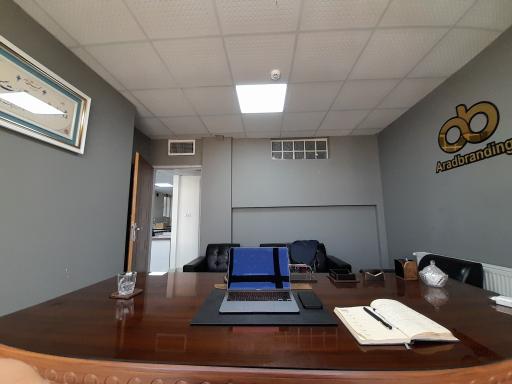 عکس شرکت آراد برندینگ