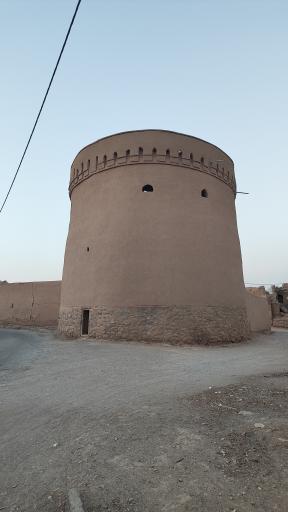 عکس برج خواجه نعمت