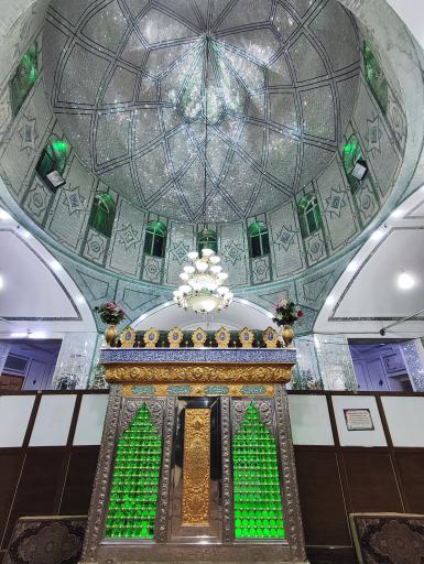 عکس امامزاده سید هاشم شریف آباد