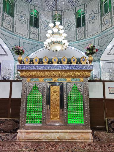 عکس امامزاده سید هاشم شریف آباد