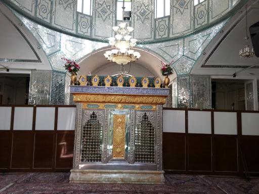 عکس امامزاده سید هاشم شریف آباد