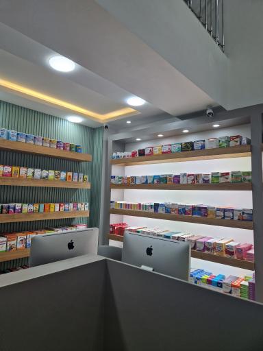 عکس داروخانه دکتر مویدی