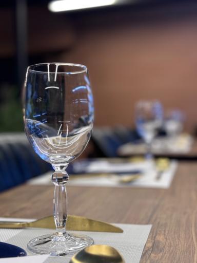 کافه رستوران کاروبار