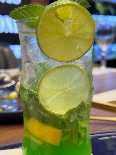 عکس کافه رستوران کاروبار