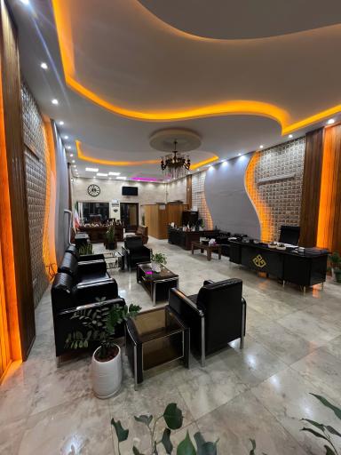 عکس مشاورین املاک امین 