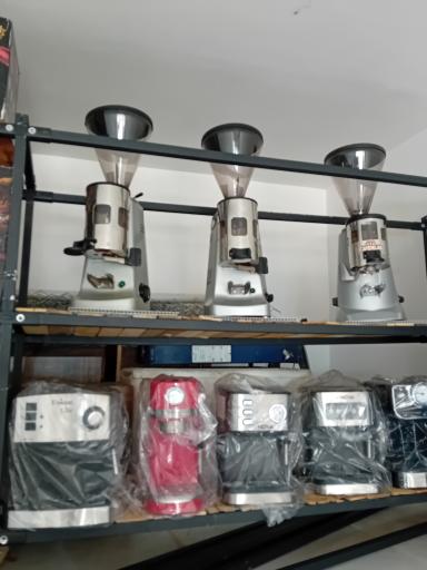 عکس فروشگاه قهوه و قهوساز صنعتی و خانگی مستر قهوه