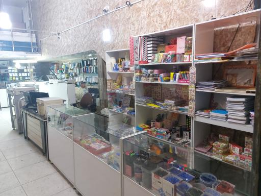 عکس کافی نت و فروشگاه کامپیوتر ایلیا