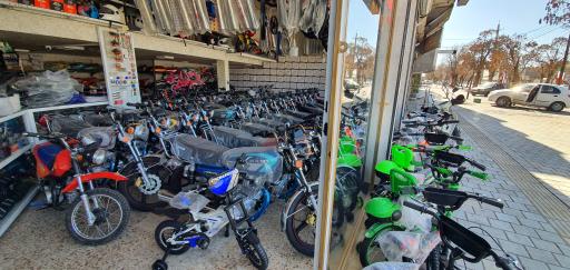 عکس فروشگاه یدک سیکلت پیوندی موتور و دوچرخه