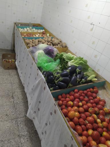 میوه‌فروشی میلاد