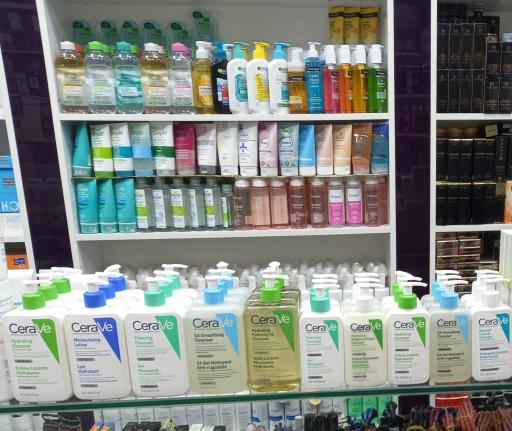 عکس فروشگاه آرایشی صفری