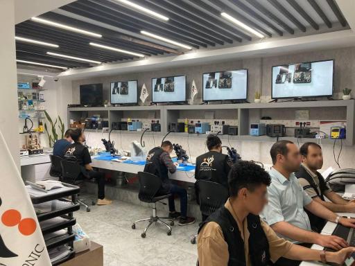 عکس موسسه آموزشی نوین الکترونیک