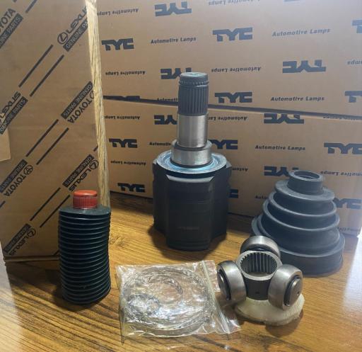 عکس تویوتا یدک علیدوست