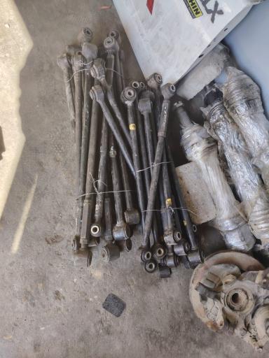 عکس تویوتا یدک علیدوست