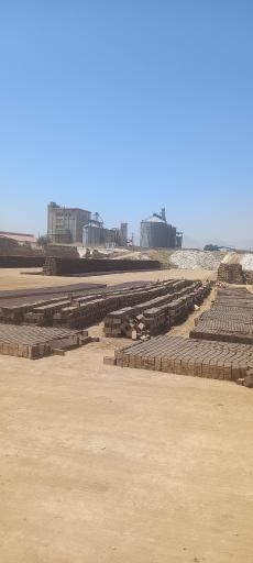 عکس کارخانه آجرپرسی سامان