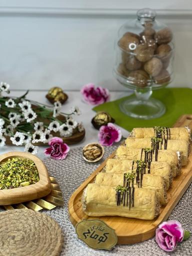 قنادی کوماج