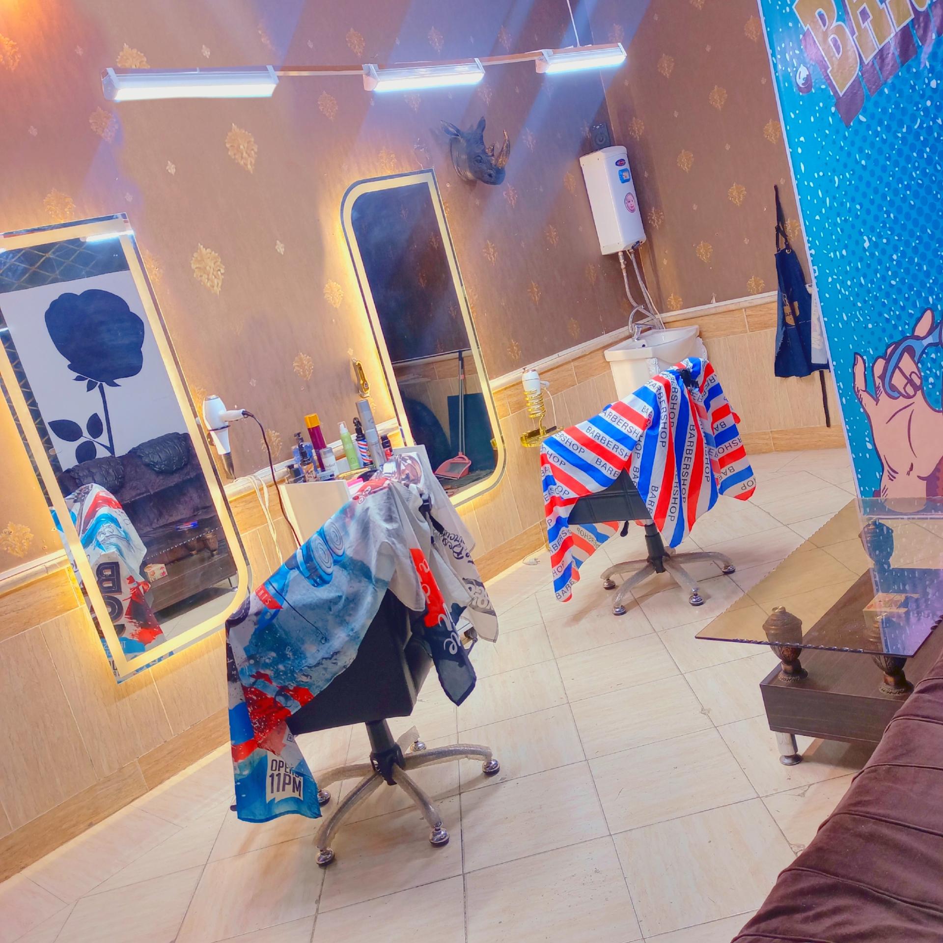 عکس پیرایش ویکتور