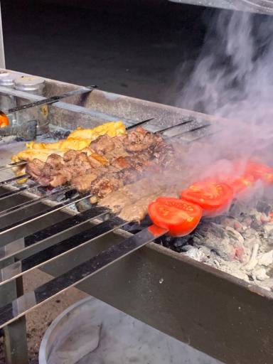 عکس کباب‌سرای اعیونی