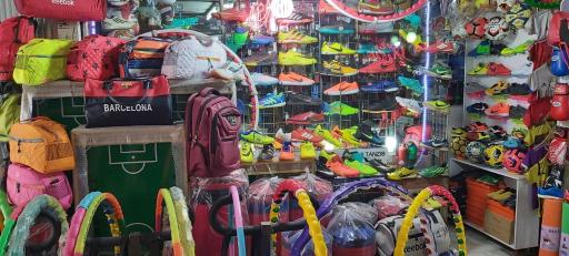 عکس فروشگاه ورزشی یاران 