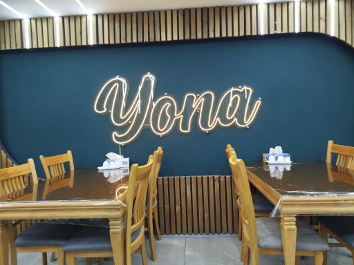 عکس کبابی یونا