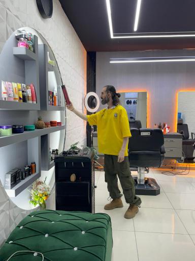 سالن پیرایش سعید روستایی