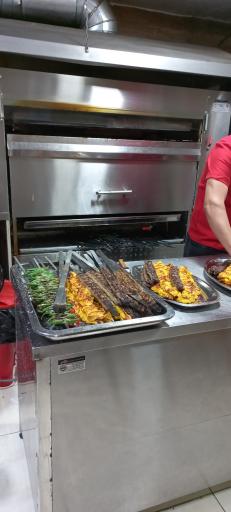 عکس کبابی یونا