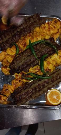 عکس کبابی یونا