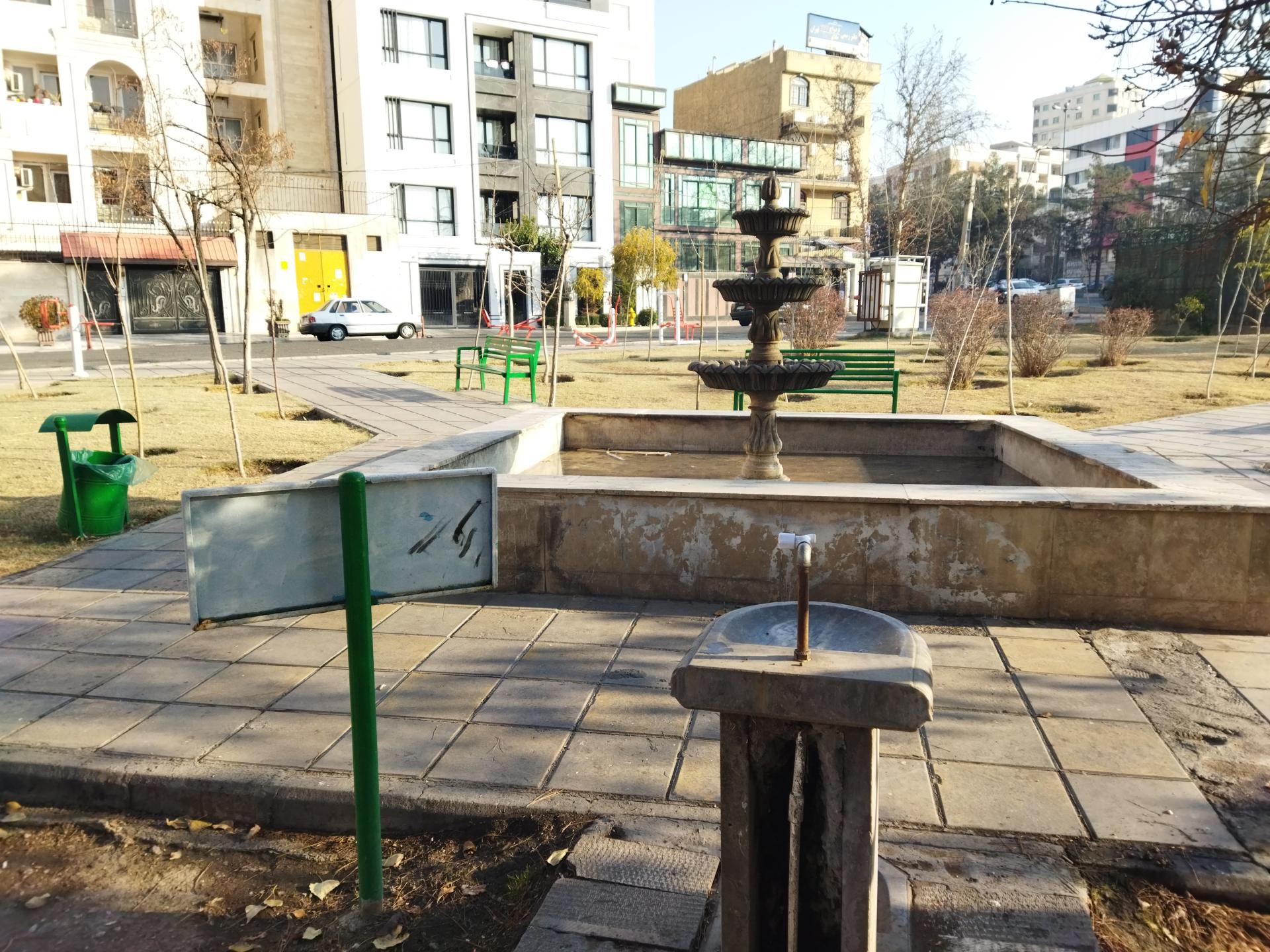 عکس آبخوری بوستان عطر شکوفه