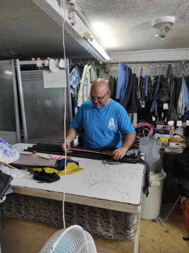 تعمیرات لباس آرم پوش