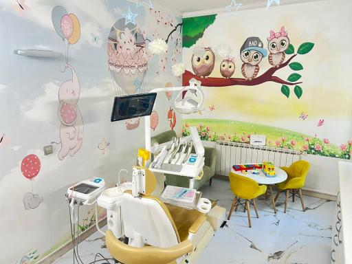 کلینیک دندانپزشکی دکتر هاشم احمدی زاده