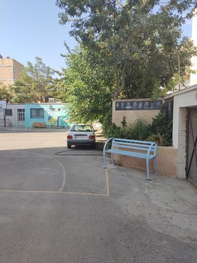 عکس دبیرستان دخترانه نمونه دولتی زنده یاد محسن قادسی