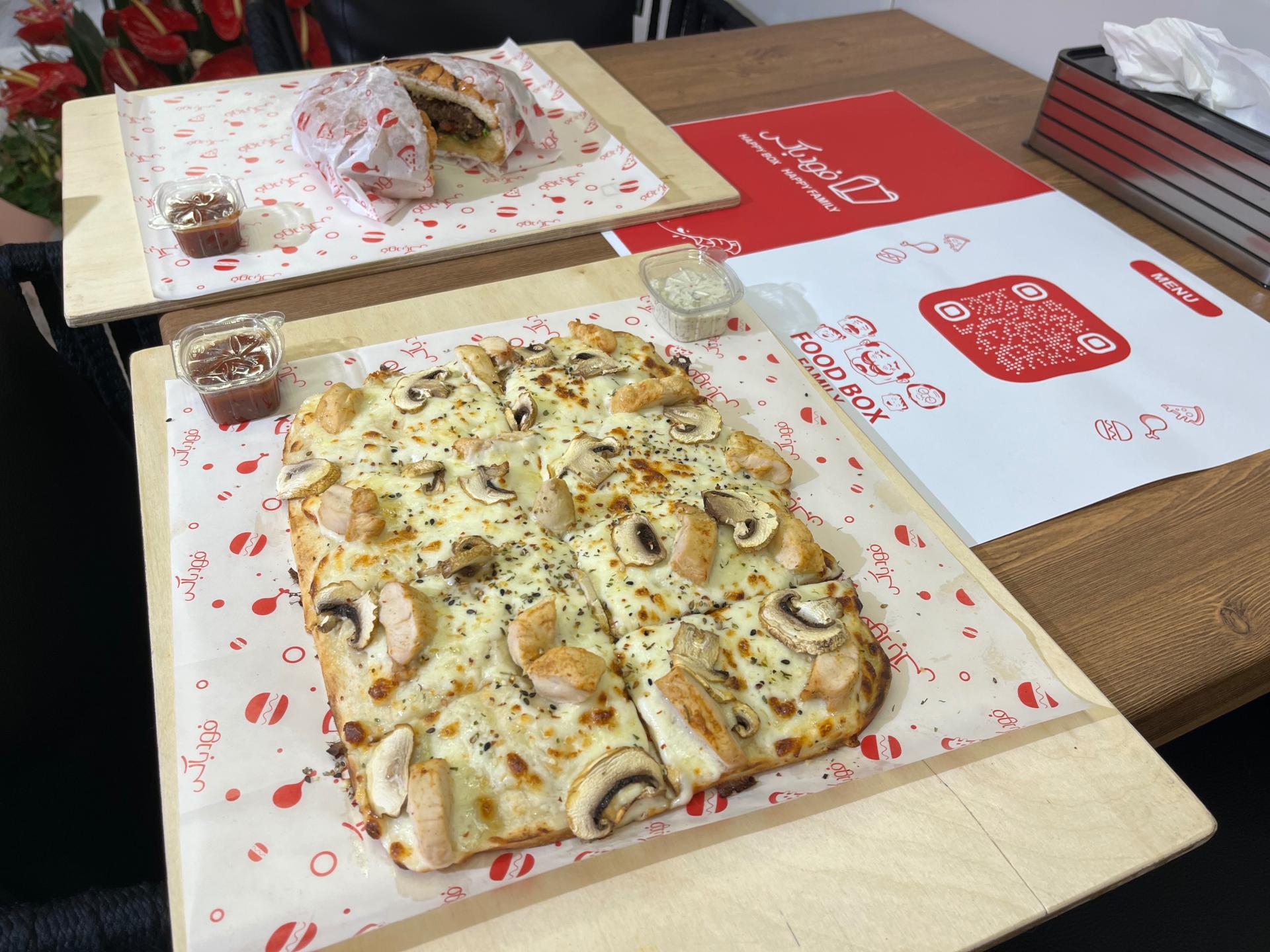 عکس فود باکس