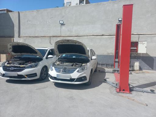 کلینیک اتومبیل کارفیکس