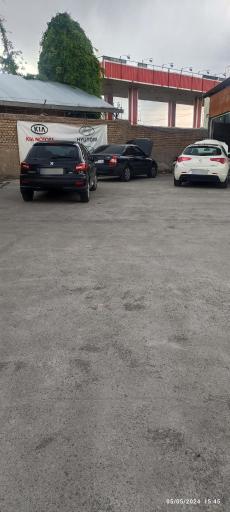 عکس تعمیرگاه هیوندا کیا و تویوتا علی